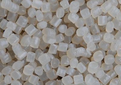 Chine Granules en plastique réutilisés de HDPE pour le film/le revêtement non tissé/tuyau/bouclier de câble à vendre