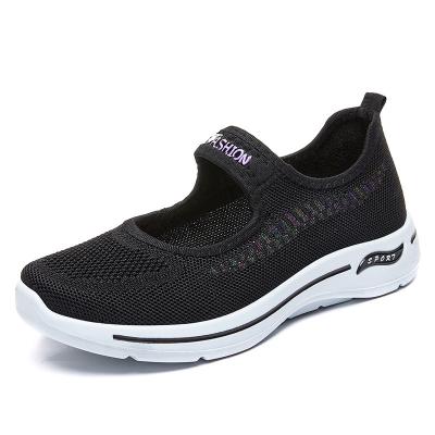 China Fashion trend wholesale price silp on tennis knit flats running sneakers shoes women's casual shoes for sale