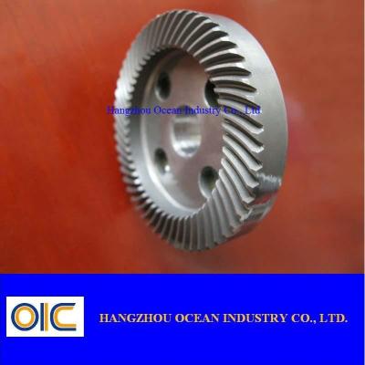 中国 20° Pressure Angle Helical Bevel Gear Spiral Helical Gear Motor For Heavy-Duty And Precision Applications 販売のため