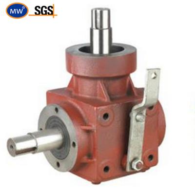 中国 1000 RPM Input Speed Double Reduction Worm Gear Reducer with 5 1 Ratio 販売のため