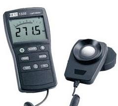 China TES-1335 Digital Illumination Meter for sale