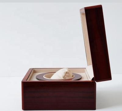 China Srorage Watch Boxes Custom Made Logo Design Luxury Wooden Leather Watch Packaging Box for sale