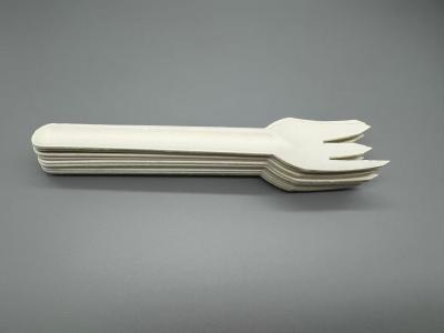 China Disposable Paper Fork For Food Sugarcane Pulp Eco-Friendly 100% Biodegradable Cutlery Set for sale