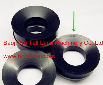 China BOMCO Triplex mud pump piston rubber Dia 150 160 170 180 HNBR material from Baojie city for sale