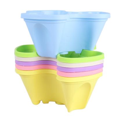 China Thickening Water Tower Self-absorption Cheap Hydroponic Flower Pot Planting Resin Strawberry Plastic Pot for sale