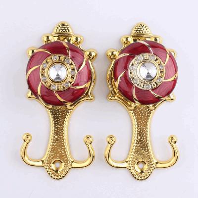 China Traditional Metal Rustproof Curtain Rings Hollow Ball Design Gold Shower Curtain Hooks Rings Set for sale