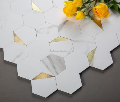 China Modern Ready to Ship DIY Self Adhesive SPC Carrara White with Gold Mosaic for sale