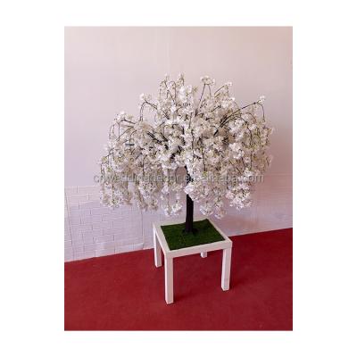 China 2021 CLASSICS New Style Artificial Cherry Tree Artificial Flower Plant For Wedding Events Decoration for sale