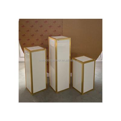 China Recyclable Fancy Wedding Pedestal Stand Pillar Acrylic Cake Stand Wedding Decoration Birthday Factory Manufacture for sale