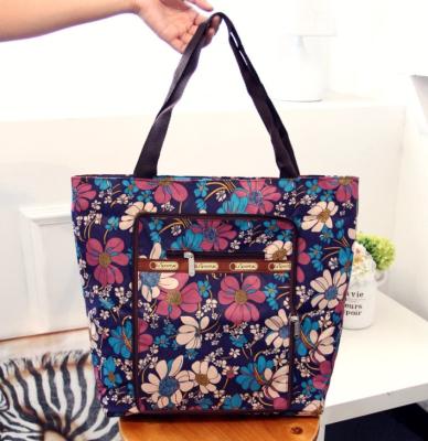 China New fashion print folding one-shoulder handbag NATIONAL Korean supermarket shopping bulk women bags mothers wholesale bags for sale