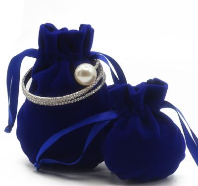 China Brand New Plush Ribbon Rope Squash Bag Ring Jewelry Velvet Semicircle Package Pilou Bag Recommended by Delicacy for sale