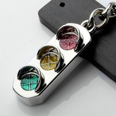 China Promotion Gift 3D Keyfob Red and Green Lights Key Chain Car Traffic Lights Lamp Classic Key Chains for sale