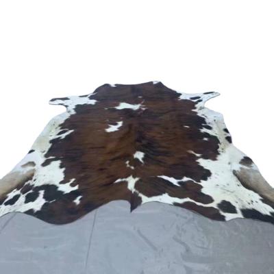 China Brown Brindle Cover Excellent Quality Cushioned Natural Cowhide Leather Hide for sale