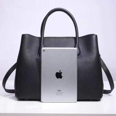 China Anti-theft Grain Cowhide Top Bags Whip Briefcase Large Bulk Bag For Men And Women for sale