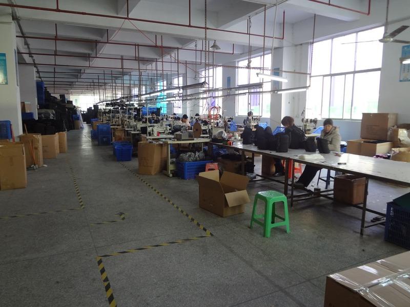 Verified China supplier - Taizhou Jiaojiang Longgang Eyeglasses Case Factory