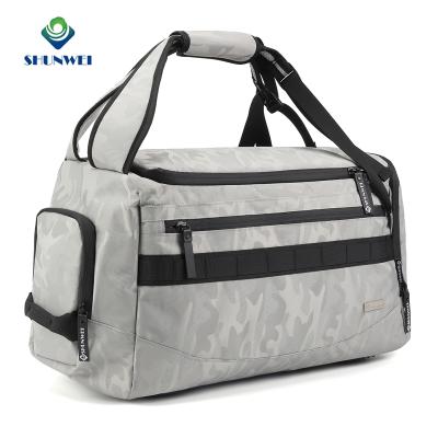 China Outdoor Travel Business Ready To Board New Arrival Water Resistant Zipper Mens Casual Sports Waterproof Travel Duffel Bag for sale