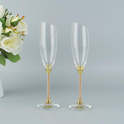 China Crystal Decorated Stand Ribbed Champagne Glass Wine Glasses Set Champagne Flutes Colored Champagne Glass for sale