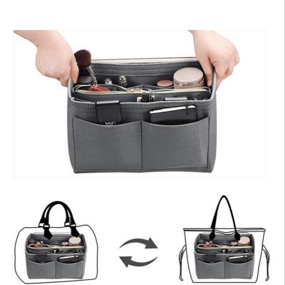 China Durable Medium Zipper Design Purse Organizer Cosmetic Bag Felt Portable Felt Organizer for sale