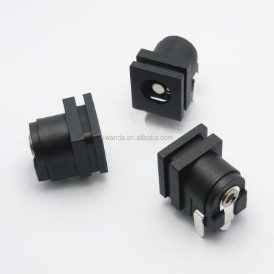 China Power 12v 3 Pin Mini Center Terminal 3.0mm Immersion DC Power Female Jack for sale