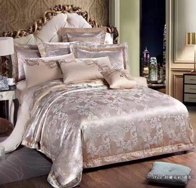 China Viable Luxury High Quality Jacquard Bedding Set Embroidery Polyester Duvet Cover Set Queen 4pcs for sale