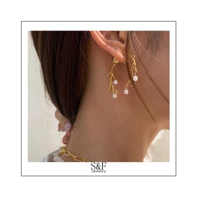 China Fashion simple copper golden women's branch creative earrings wholesale CLASSIC for sale