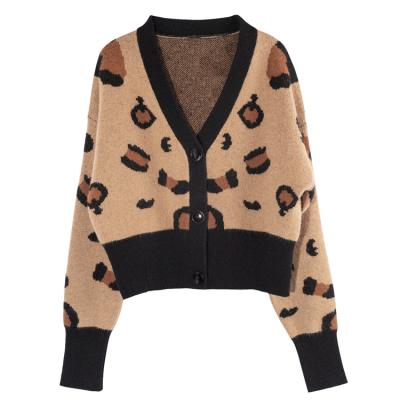 China Anti-wrinkle 2021 new arrival fashion women leopard sweaters cardigans knitwear for sale