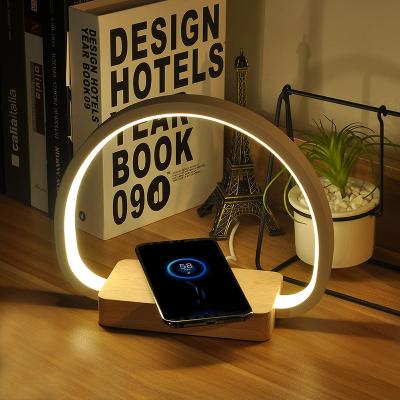 China 2021 Amazon Modern Modern Wooden Desk Lamp Wireless Charger With USB Port Night Light for sale