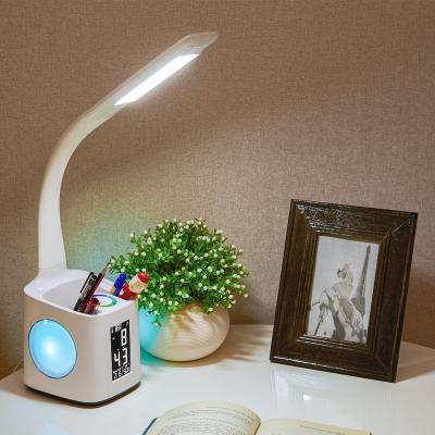 China Amazon Modern Hot Sales Modern Usb Charging Touch Control Flexible Kids Study Desk Table Lamp With Pen Holder for sale