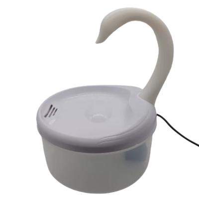 China Interesting Design Sustainable USB Powered Automatic Pet Water Fountain Dog and Cat Drinking Station Dog Water Bowl for sale