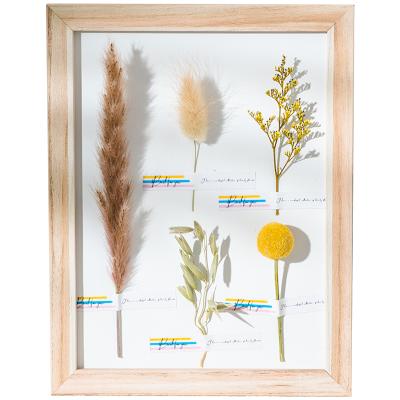 China Touch Natural Free Sample Dried Flower Photo Frame Preserved Flowers and Flower Ornament Picture Gift Decorative Garlands for sale