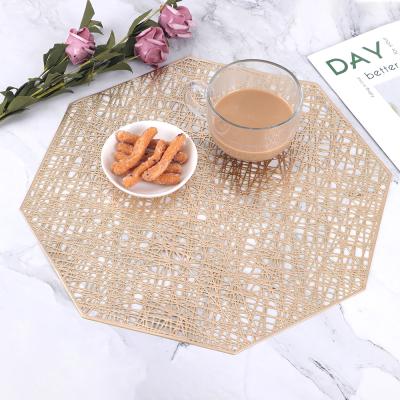 China Stocked Washable Coffee Table Place Mats Non Slip Luxury Fancy Place Mats Holiday Christmas Table Place Mats for sale