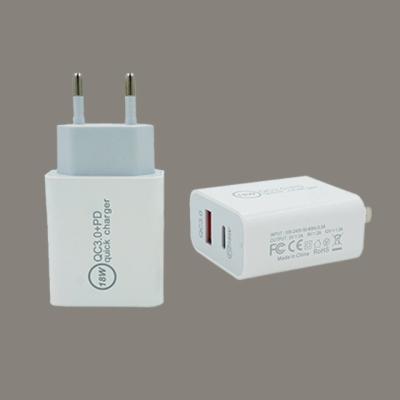 China Fast Type C USB 18W Multi Function Mobile Phone Charging Mobile Phone Wall Charger Adapter for sale