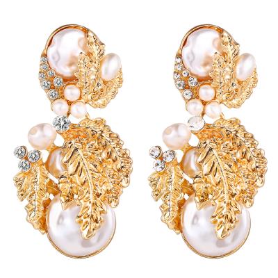 China TRENDY 5192 Retro Fashion Imitation Pearl Leaf Metal Drop Earrings Luxurious Women Dangle Jewelry Earring for sale