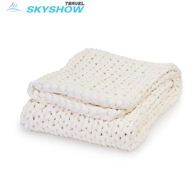 China Sustainable Home Decorative Hand Knit Super Bulky Cotton 9kg 25 lb Throw Non Pile Loose Knitted Weighted Blanket for sale