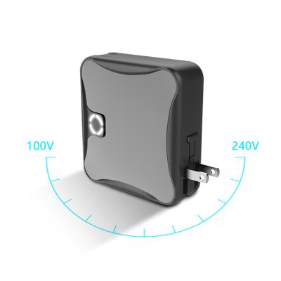 China Fast Charging Support Multi Function Travel Charger With 10000mAh Power Banks Power Supply for sale