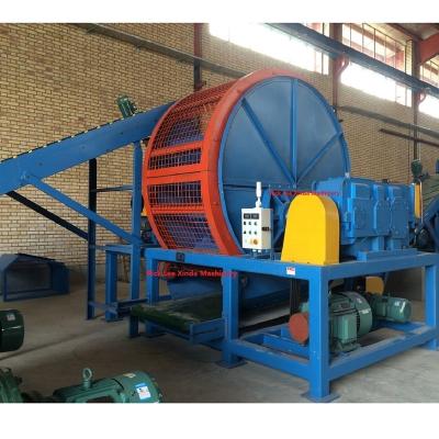 China Easy Operation Car Tire Crusher Waste Tire Shredder Recycling Production Line en venta