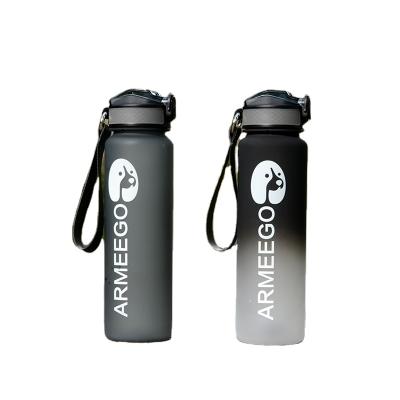 China Viable Hot Sale 1000ml Sports Bottle Reusable Food Grade Silicone Sports Bottle With Customized Logo for sale