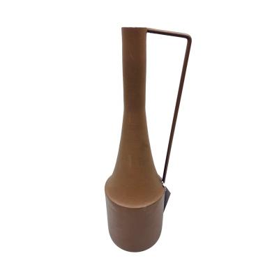 China Modern Nordic Home Decor Vases Metal Textured Vase With Handles Ideal For Flowers And Twigs for sale