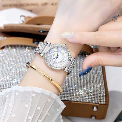 China 2022 new date automatic diamond waterproof ladies watch fashion business vibrato spot explosion models watch ladies watch for sale