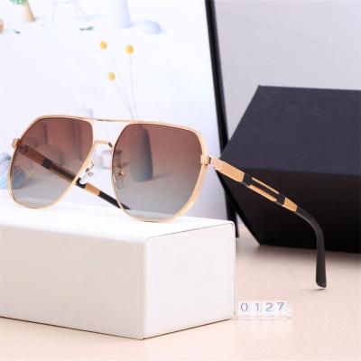 China 2021 Fashion Sunglasses Classic Men Women Luxury Eyewear Mirrored Glasses Sun Shading Metal Pilot Sunglasses for sale