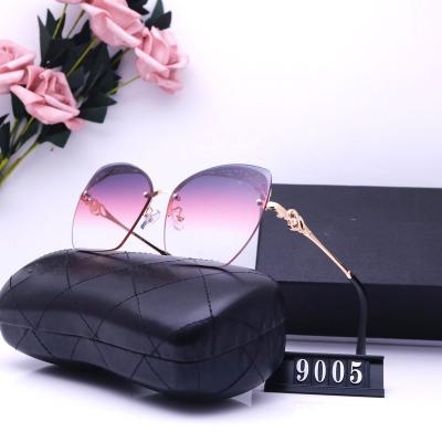 China High Quality 2022 Fashion Latest Luxury Square Sunglasses Designer Sunglasses Ladies Oversized Rimless Sunglasses for sale