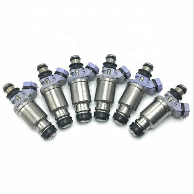 China Gasoline Fuel System Fuel Injector Nozzle OEM 23250-70100 For Toyota CROWN Cresta for sale