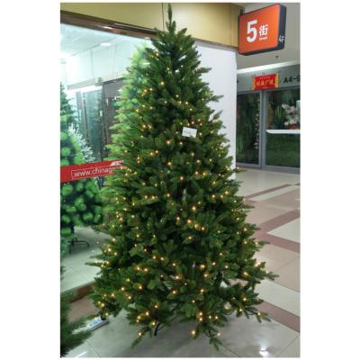 China Chirstmas Decor Christmas Tree With Thick Metal Base Wholesale Christmas Premium Christmas Tree for sale