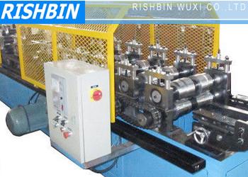 China Dach-Platten-Rollen-Ridge-Kappe Ridges blinkende, die Maschine mit hydraulischem Ausschnitt bildet zu verkaufen