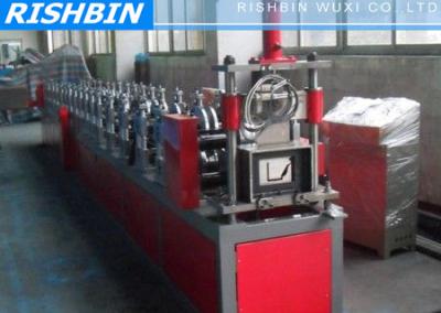 China Aluminium Mobiele Naadloze Goot die Machine met Urethane het Systeem van de Machtsaandrijving vormen Te koop