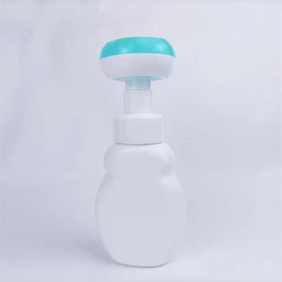 China Non Spill Hot Selling 300ML Bottle Flower Shape Foam Pump Lotion PE Plastic Bottle Hand Soap Dispenser Flower Foam Pump for sale