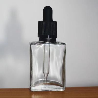 China Non Spill Factory 5 10 15 20 30 50 100ml Clear Essential Oil Bottle Amber Glass Dropper Bottles With Euro Dropper Cap for sale