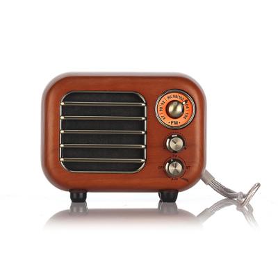 China Retro Factory Style BT Wooden Outdoor Wireless Loudspeaker Wireless Loudspeaker for sale