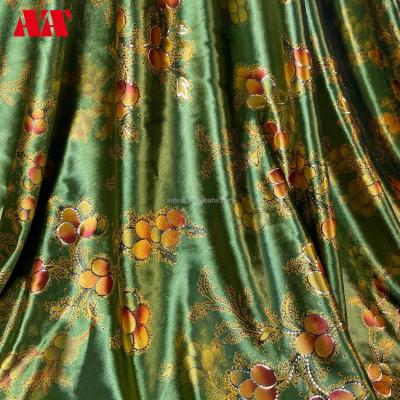 China HOT Hot Stamping Foil Bright Shiny Golden Flannel Fleece Printing Fabric for sale