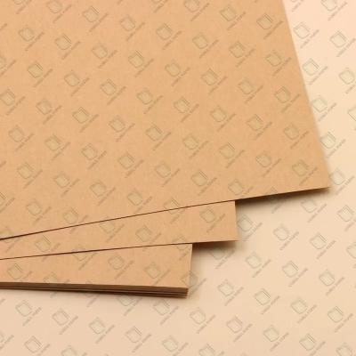 China Papel kraft sin recubrimiento de calidad alimentaria, flexible y de alta resistencia en venta